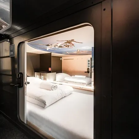 Capsule - Thelab Kapselhotell