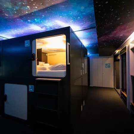 Kapselhotel Capsule - Thelab *